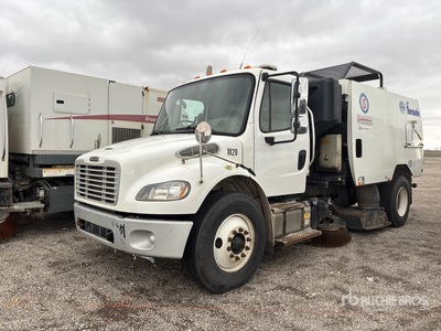 Schwarze A7000 on 2017 Freightliner M2 106 Sweeper Truck