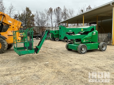 2014 JLG E450AJ 2WD Electric رافعة بذراع