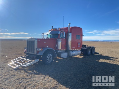 2005 Peterbilt 379 6x4 Cabeza Tractora Cabina Dormitorio (Inoperable)