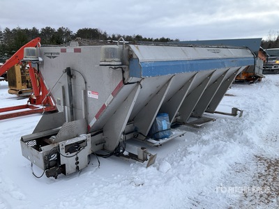 2010 Swenson Evolution 108 V-Style ناثرة الملح