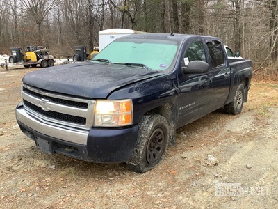 2007 Chevrolet 1500 4x4 Crew Cab Pick Up