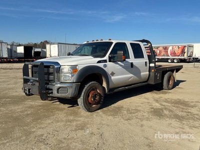 2016 Ford F-550 XL 4x4 Crew Cab Ciężarówka z płaską platformą