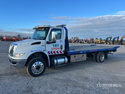 2022 International MV607 4x2 Camion à ridelles