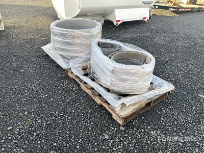 Quantity of (2) Pallets of Cryogenic Insulated Pipe Supports ورش و مخازن متنوعة