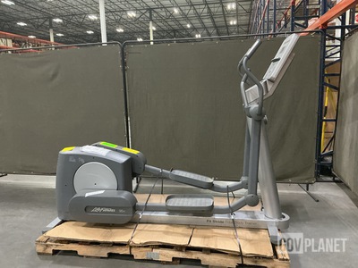 Life Fitness 95xi Elliptical