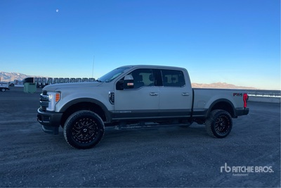 2017 Ford F-350 King Ranch 4x4 Crew Cab Pickup