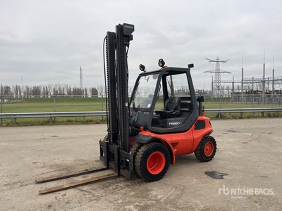 2000 Fenwick-Linde H40T-04 Reach Truck