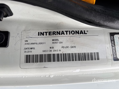 2020 International MV607 4x2 Van Truck