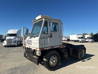 1990 Ottawa YT30 4x2 Spotter Truck