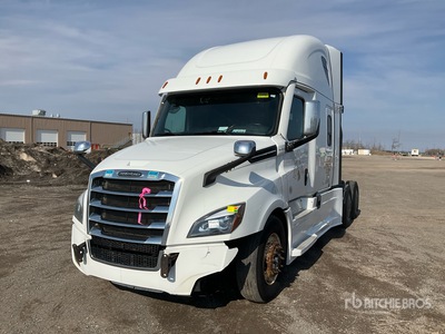 2021 Freightliner Cascadia 126 6x4 T/A Sleeper Truck Tractor
