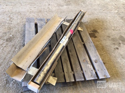 (5') of 3.75" Round Metal Bar