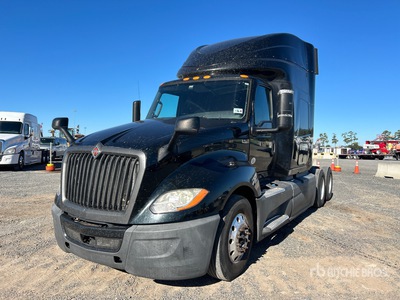 2019 International LT625 6x4 T/A Sleeper Truck Tractor