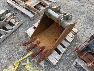 Wacker Neuson 18 in Digging Excavator Bucket