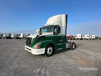 2014 Volvo VNL 4x2 تراكتور شاحنة (أحادي المحور)