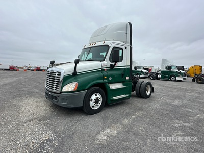 2017 Freightliner Cascadia 125 4x2 تراكتور شاحنة (أحادي المحور)