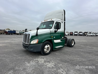 2017 Freightliner Cascadia 125 4x2 تراكتور شاحنة (أحادي المحور)