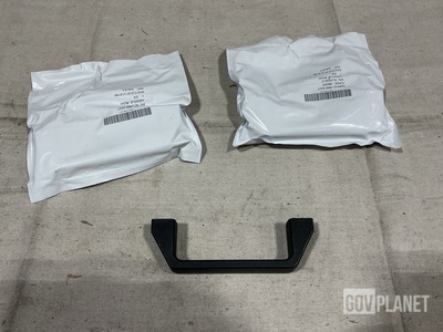 (150) Nielsen/Sessions NLS522-2 Bow Handles