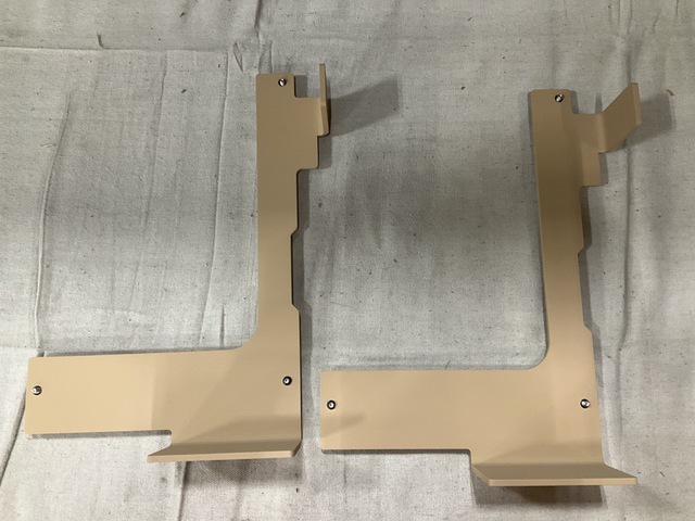 (200) United Support Solutions 630204 Mounting Brackets