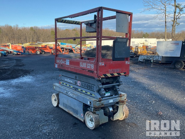 ELEVADOR TIJERA 2015 SKYJACK SJIII3219