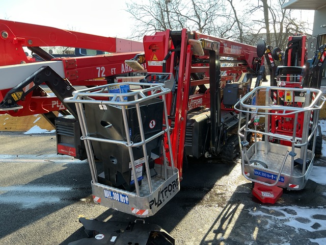 2021 Platform Basket PB22.10 Crawler Diesel Articulating Boom Lift (Inoperable)