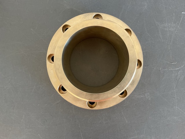 (1) Straight Adapter, (1) Flow Meter, (1) Adapter Sub-Assembly & Assorted Items