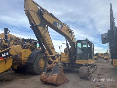 2017 Cat 325FLCR حفارة بجنزير