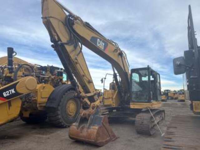 2017 Cat 325FLCR Tracked Excavator