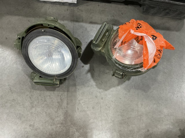 (4) General Dynamics 6964954 Headlights