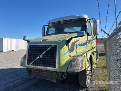 2014 Volvo VNL 6x4 T/A Dagcabine Trekker (Inoperable)