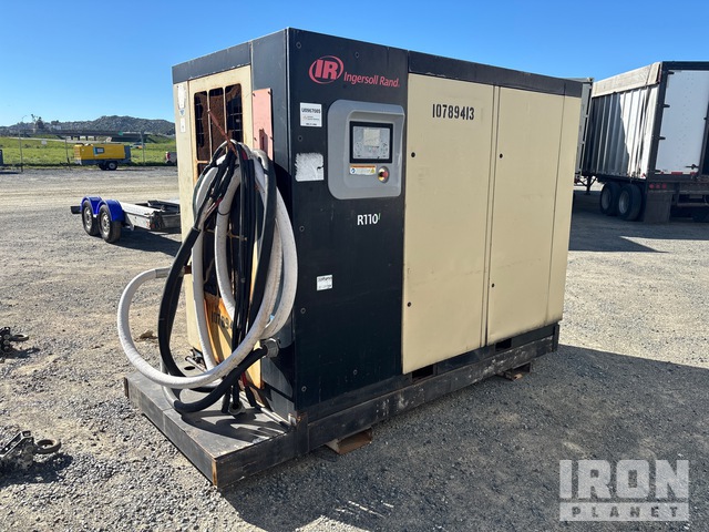 2018 Ingersoll Rand R1101-A-125PSI 690 cfm Skid-Mounted Air Compressor