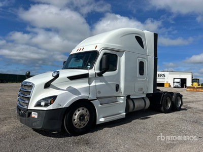2019 Freightliner Cascadia 126 6x2 T/A Sleeper Truck Tractor