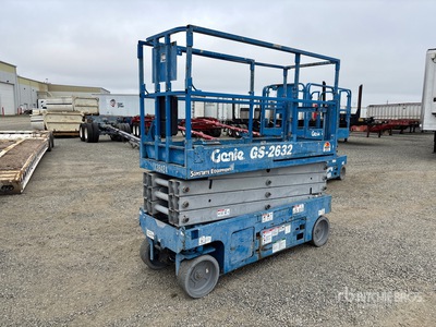2015 Genie GS2632 Electric Ascenseur à ciseaux (Inoperable)