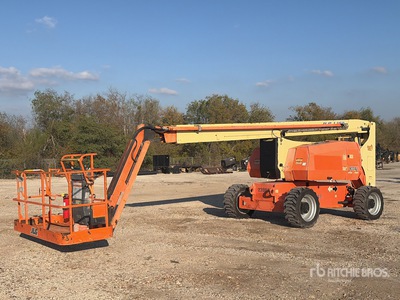 2018 JLG 800AJ 4WD Knikarmhoogwerker