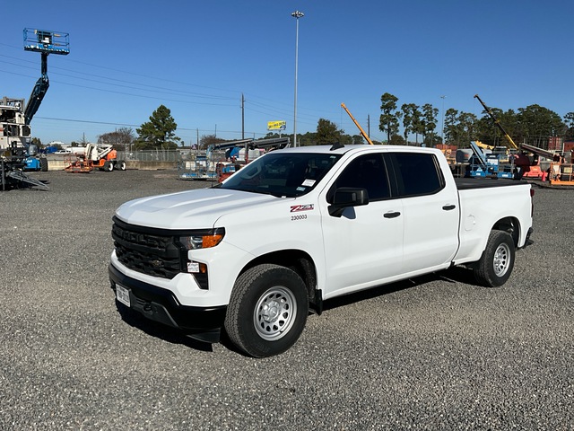 2023 Chevrolet Silverado 1500 Z71 4x4 Crew Cab Pickup