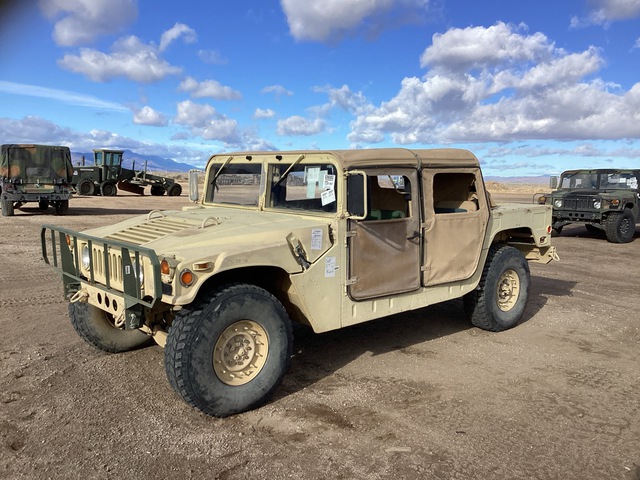 2006 AM General M1097R1 HMMWV 4 Door Soft Top w/Truck Body