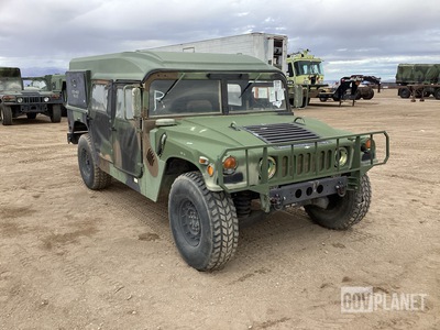 AM General M1097R1 HMMWV 4 Door Hard Top w/Helmet Top