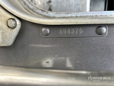 2002 Kenworth W900 8x4 Wywrotka Tri/A