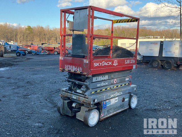 ELEVADOR TIJERA SKYJACK SJIII3219