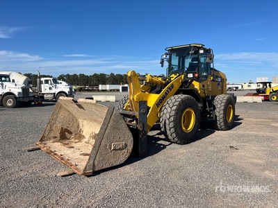 2023 Komatsu WA320-8 Chargeuse sur roues