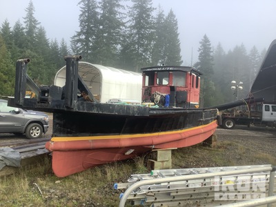 1962 Nichols Tug Boat 35' 35 ft "The Resolute" has a recently re-plated hull and a rebuilt engine and has a dual racor fuel filter system. 35' Remolcador