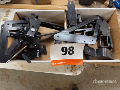 Quantity of John Deere Monitor Mounts