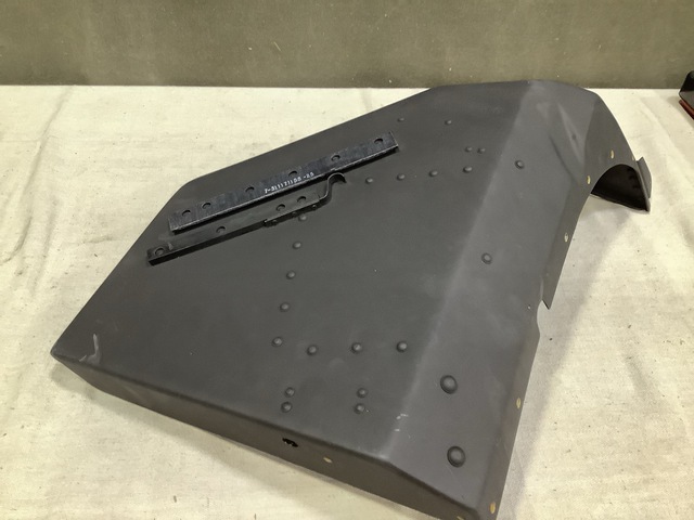 Boeing 7-311171141-87 Glareshield Assembly