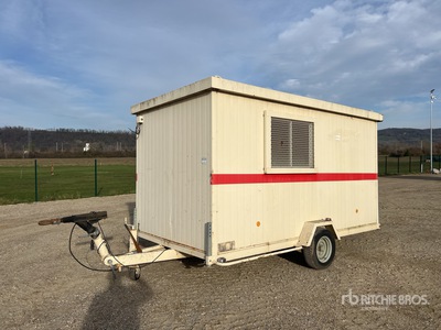 2006 Courant RFL400A1 S/A Bungalow De Chantier 1 Essieux