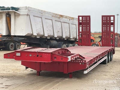 2024 LDL 9600 TDP 12.8 m Tri/A Step Deck Trailer (Unused)
