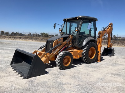 2016 Case 851EX-SS 4x4 Retroexcavadora / Terna