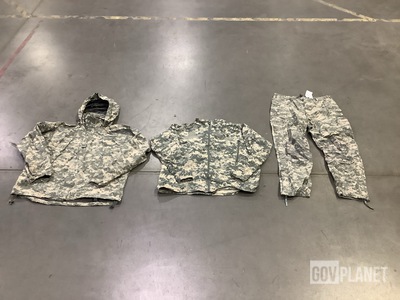 (23) Wet Weather Jackets, (13) Pairs of Wet Weather Trousers & Assorted Items