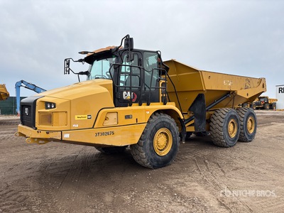 2022 Cat 730 Camion à benne articulé