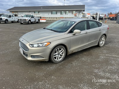 2016 Ford Fusion SE Automobile