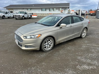 2016 Ford Fusion SE Automobile
