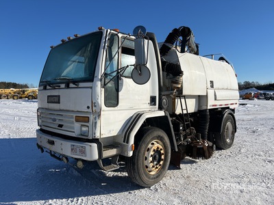 1988 Johnston on Ford Camion barredora (Inoperable)